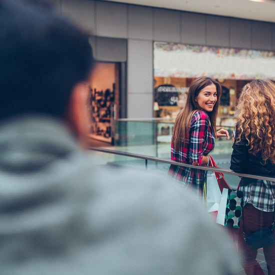 How to Start a Conversation with an Attractive Stranger Using Rocketbook